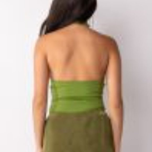 AKIRA Undeniable Sleeveless Cutout Halter Bodysuit Green M - Picture 2 of 13